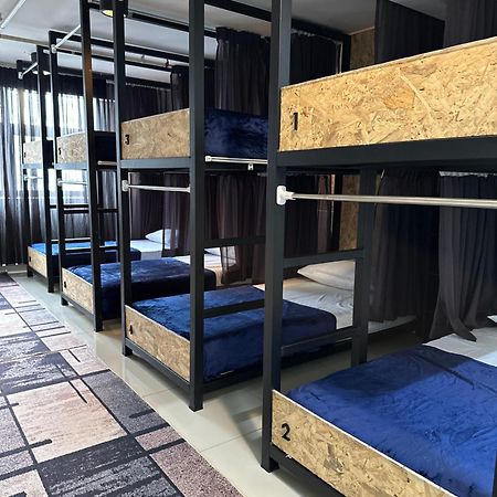 Mix Hostel Kl By Chillout Hostel Petaling Jaya Exterior foto